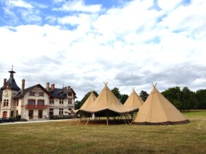 Tipi décoré pour mariage et réception à Tours