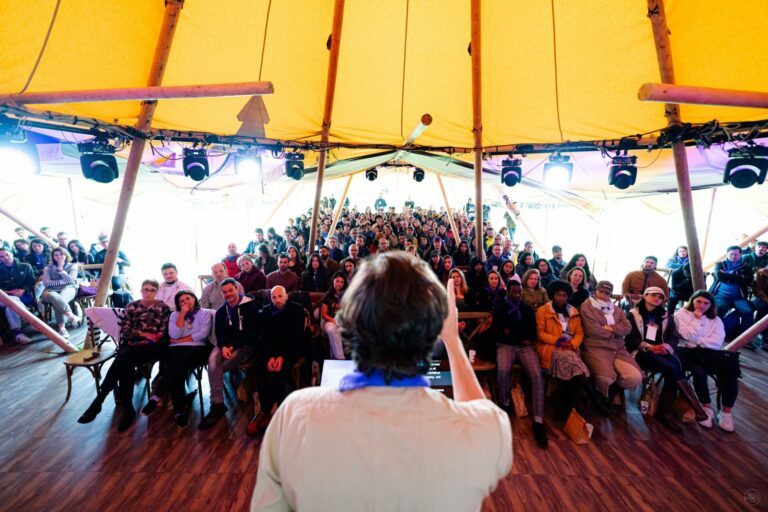 Pleinière sous tente