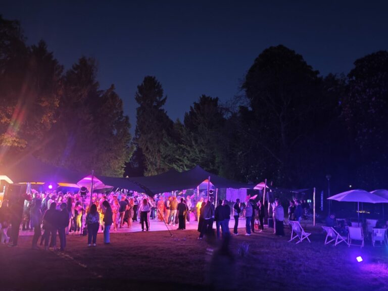 Tente stretch festival